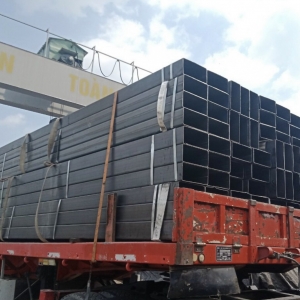 Thép hộp 100x300x10